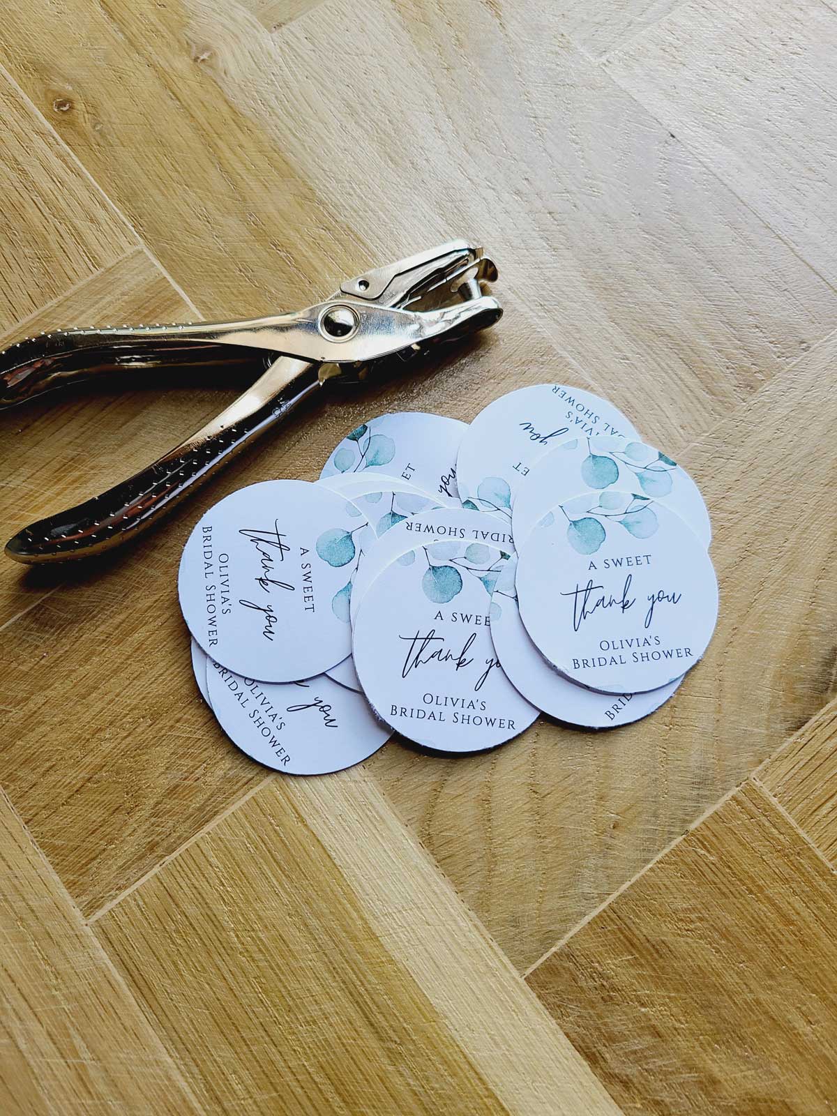 how to diy favor tags at home