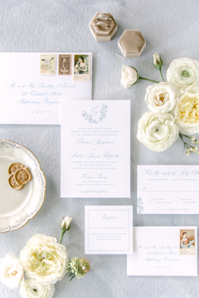 foster-ink-heirloom-floral-calligraphy-monogram-wedding-invitation-rc0302-03