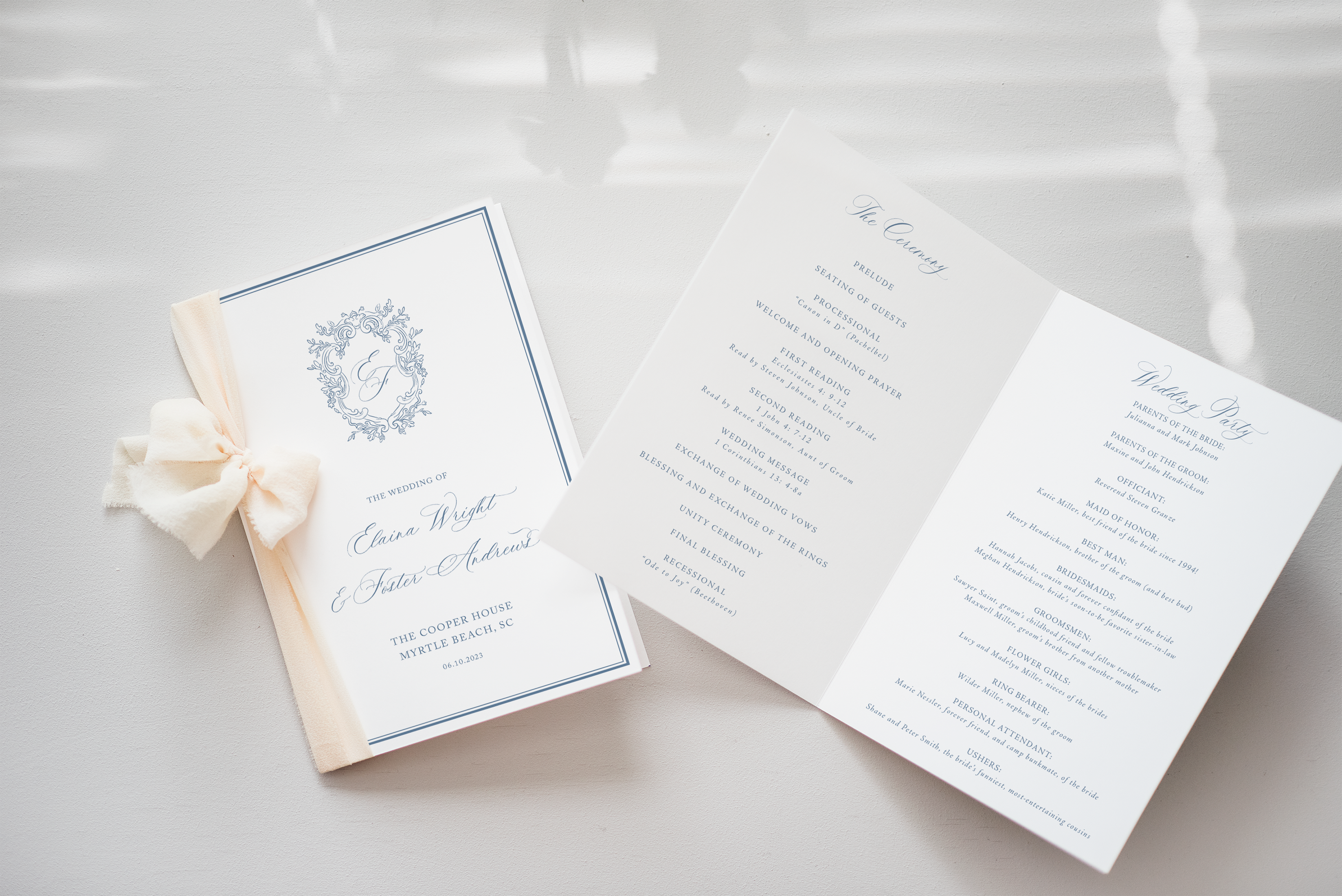 elaina-floristic-frames-wedding-crest-wedding-program-booklet-rc0300-02
