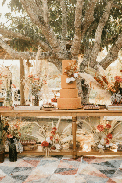 Fall Wedding Stationery Inspiration: Colors, Themes, and Finishing Touches