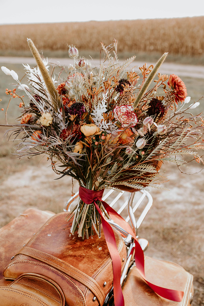fall wedding wording ideas